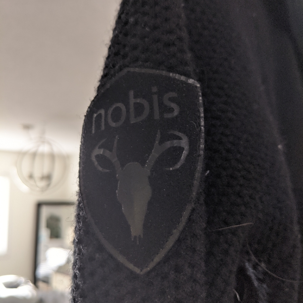 Nobis full zip knot sweater